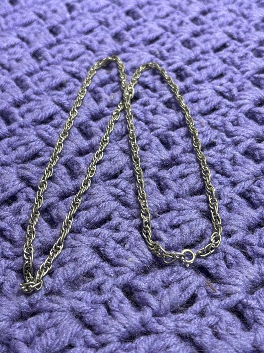Textured Silvertone Chain Necklace Spring Ring Clasp 24 inches Long